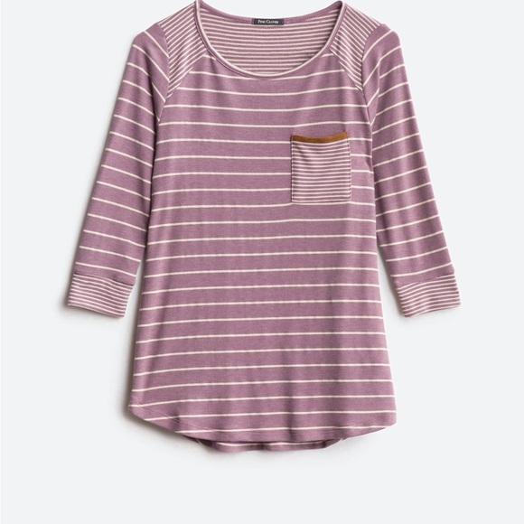 Pink clover purple striped 3/4 sleeve tee size small - Picture 1 of 6